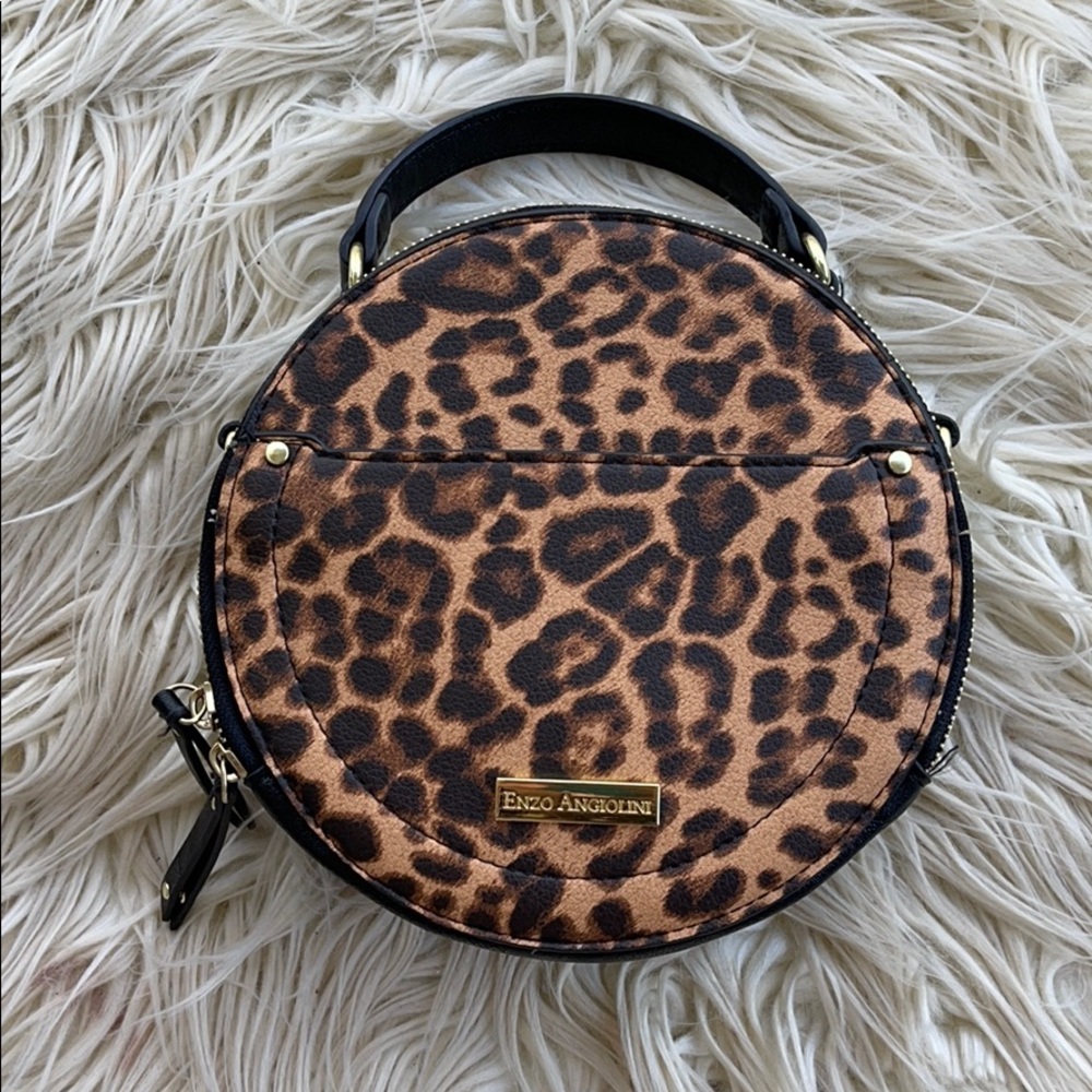 Leopard Round Bag